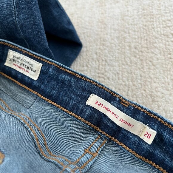Levi’s Premium 721 High Rise Skinny Blue Jeans 28 - Picture 2 of 11